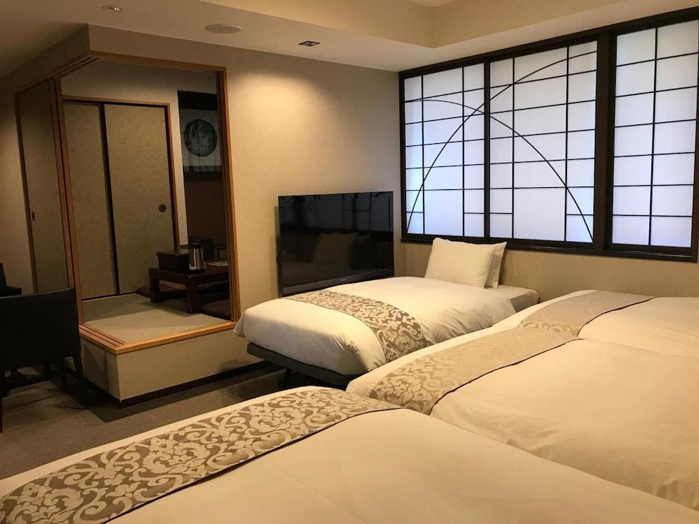 Hotel Kikunoya Hatsukaichi Zewnętrze zdjęcie