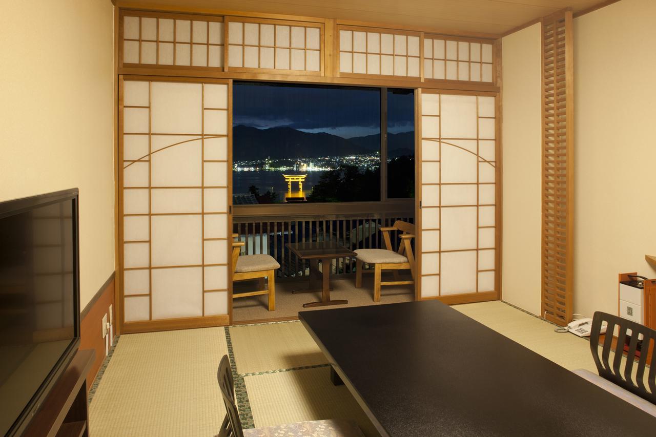Hotel Kikunoya Hatsukaichi Zewnętrze zdjęcie